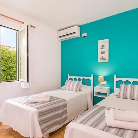 Villas Isi & Ana Mestral *